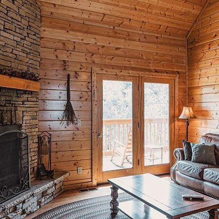 Bear'S Lair Villa Gatlinburg Eksteriør bilde