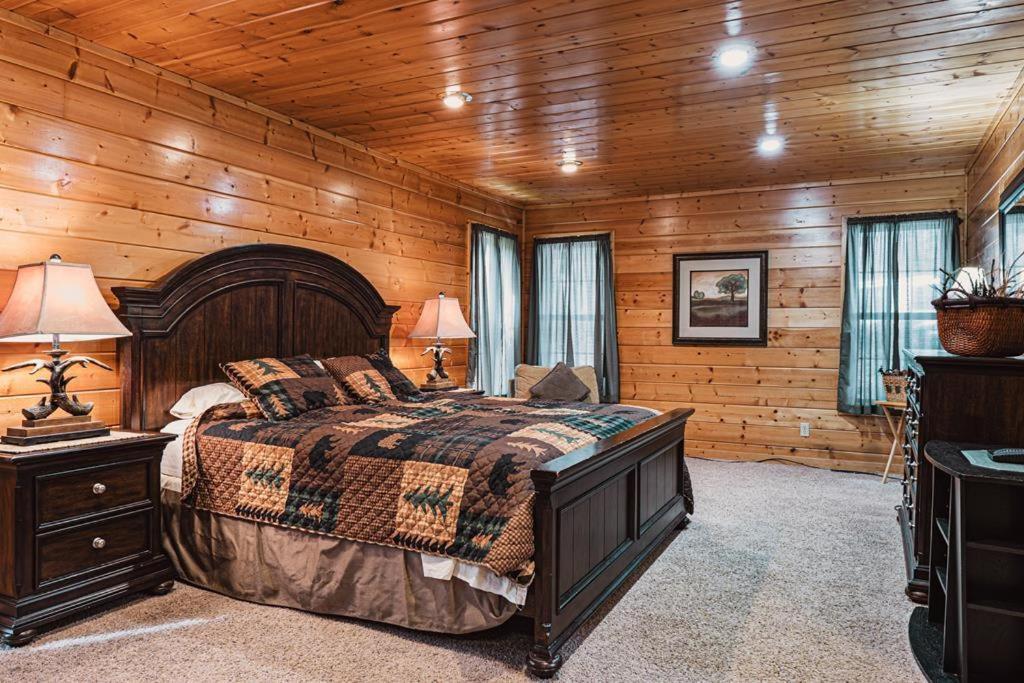 Bear'S Lair Villa Gatlinburg Eksteriør bilde